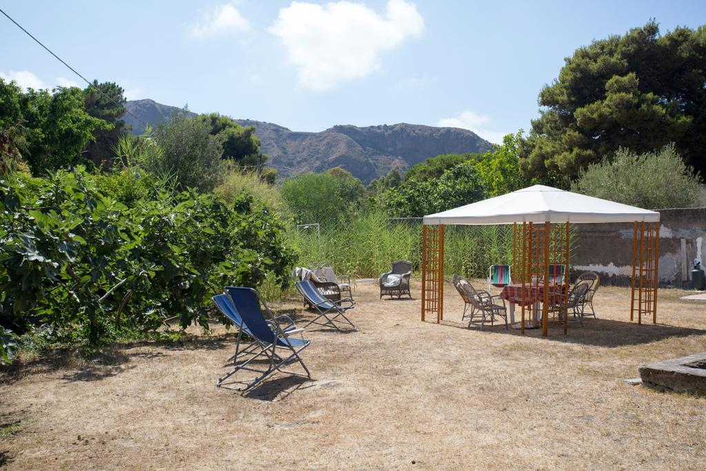 Titina Village Porto Vulcano (Isola) Exterior foto