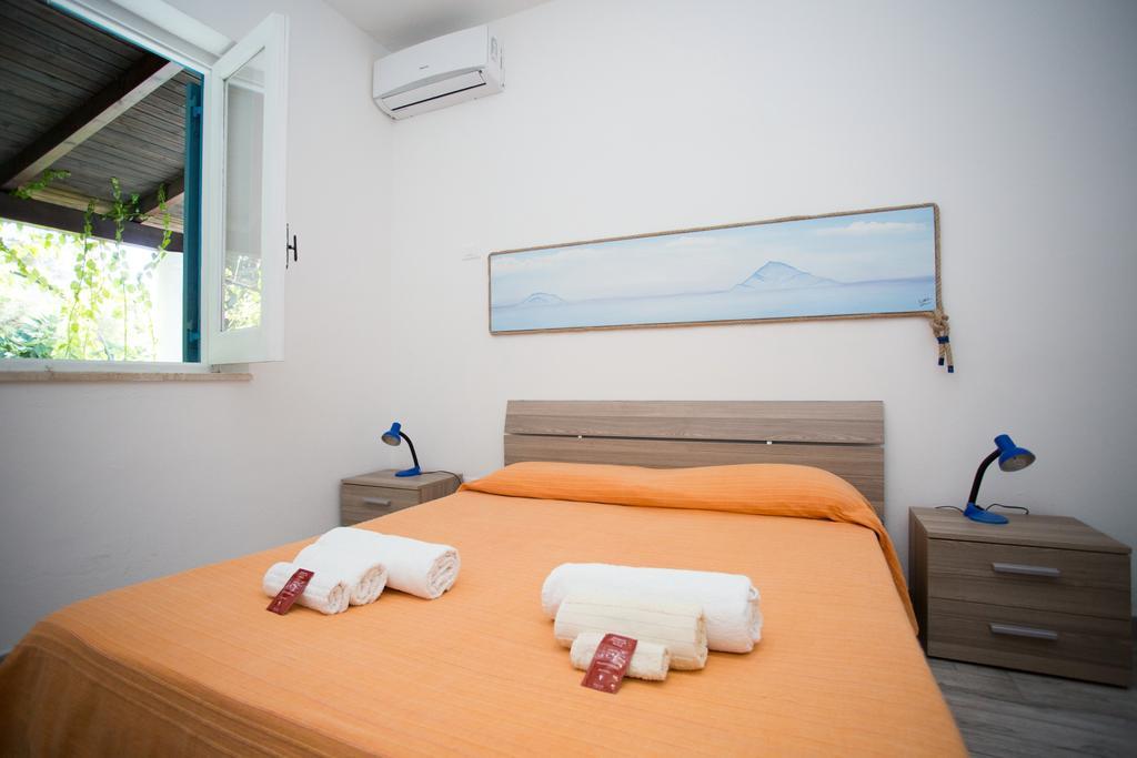 Titina Village Porto Vulcano (Isola) Exterior foto